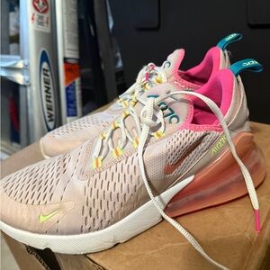 Nike Women's Air Max 270 Light Pink Sneakers
